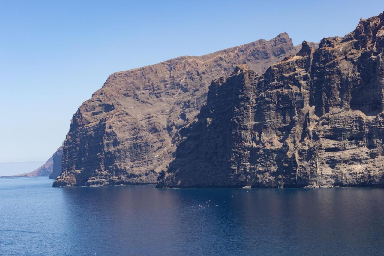 Gigantes Cliff Holiday Home By Sunkeyrents Acantilado de los Gigantes Luaran gambar